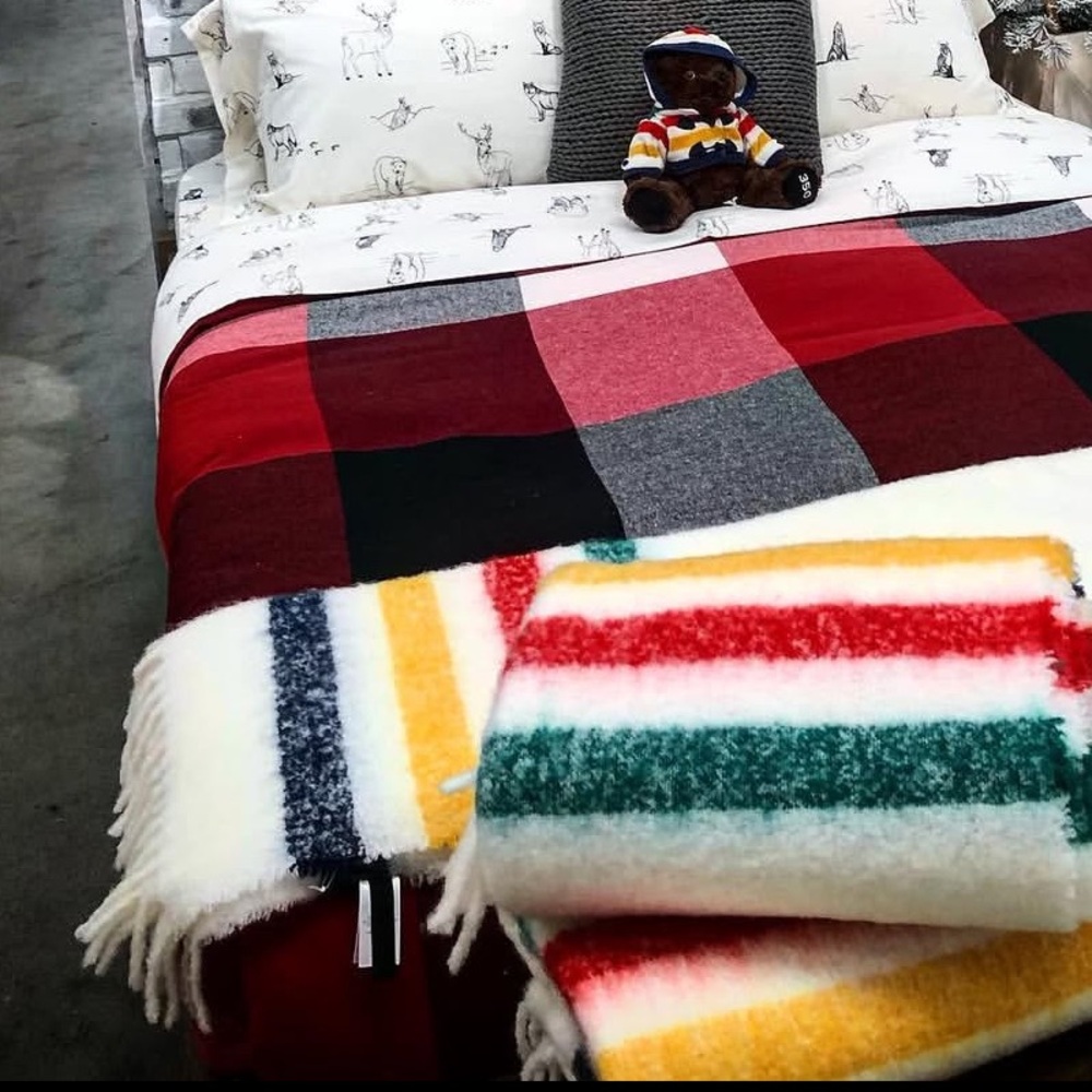 Hudson’s Bay Company HBC Stripes Classic Blanket